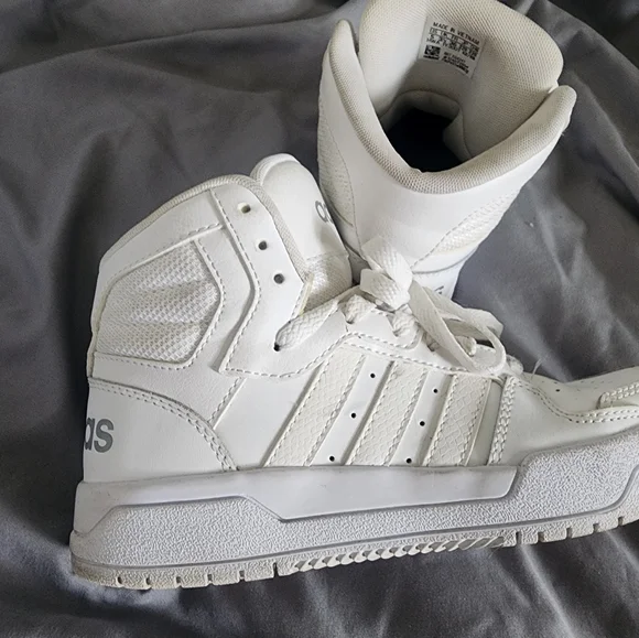 Adidas hightops - Picture 4 of 8